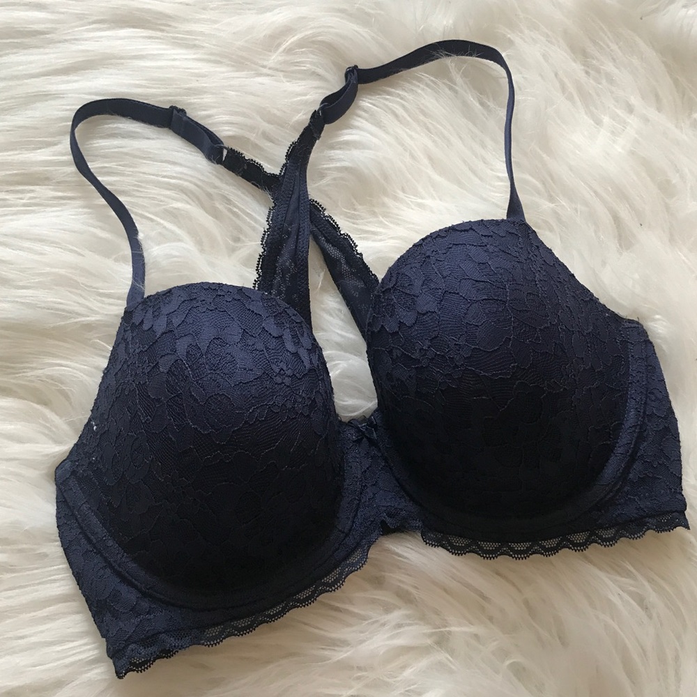 • Aerie Criss Cross Lace Bra •